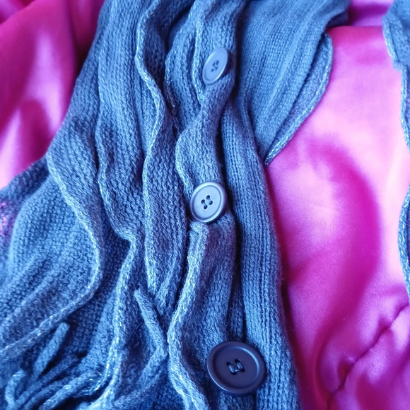 scarf - Picture 2 of 3